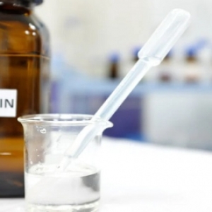 glycerin-la-gi-tac-dung-cua-glycerin-trong-my-pham